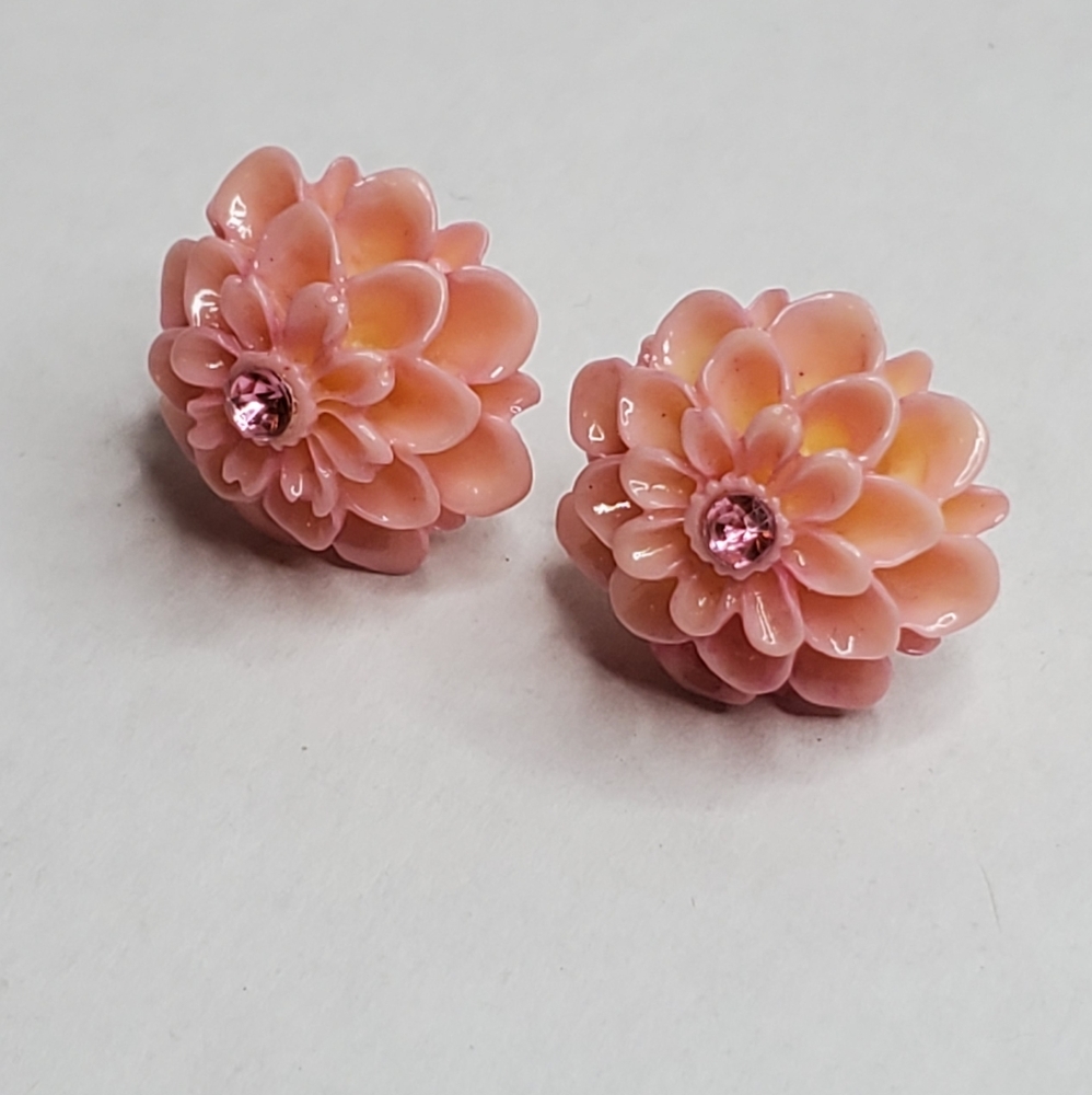 Rose pink flower earrings
